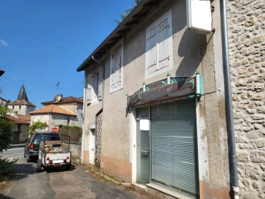 2 Bedroom(s) - 1 Bathroom(s) - 288m² land for sale in Dordogne, Aquitaine, France - FrenchPropertyPortal.com Village house in a natural park for sale for 77,000€ in Dordogne, Aquitaine