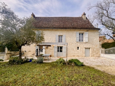3 Bedroom(s) - 2 Bathroom(s) - 400m² land for sale in Dordogne, Aquitaine, France - FrenchPropertyPortal.com Lovely stone village house with independent one bedroom property for sale for 267,500€ in Dordogne, Aquitaine