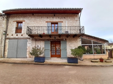 Spacious Stone  Authentic Home in lovely village for sale for 312,700&euro; in Dordogne, Aquitaine