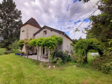 Charming country cottage with paddocks and shelter for sale for 384,900&euro; in Lot-et-Garonne, Aquitaine