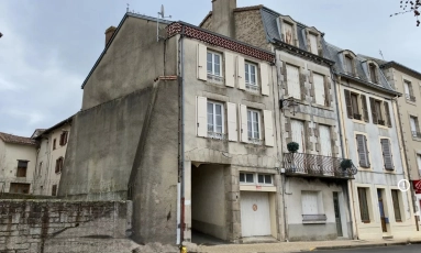 Excellent location in Bellac for sale for 71,500&euro; in Haute-Vienne, Limousin