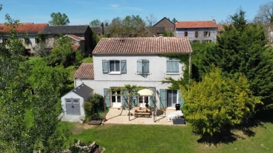 Modern build with style, land and views for sale for 243,800&euro; in Tarn, Midi-Pyrénées