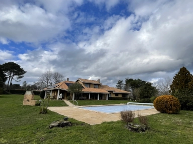Architect-Designed House with Park, Pool  – Casteljaloux for sale for 620,000&euro; in Lot-et-Garonne, Aquitaine