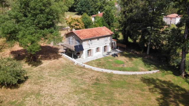 Detached Character French Property, with Private extensive Gardens and Woodland for sale for 249,900&euro; in Charente, Poitou-Charentes
