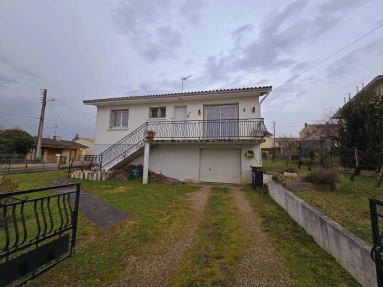 House with garden and agrage for sale for 178,200&euro; in Lot-et-Garonne, Aquitaine