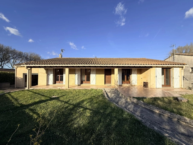 A Charming Villa in the Heart of Southern France for sale for 200,000&euro; in Aude, Languedoc-Roussillon