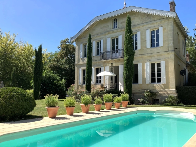 Elegant French Manor House with Parkland, Pool and River Access – Between Bordeaux, Saint-Émilion and Bergerac for sale for 499,000&euro; in Gironde, Aquitaine