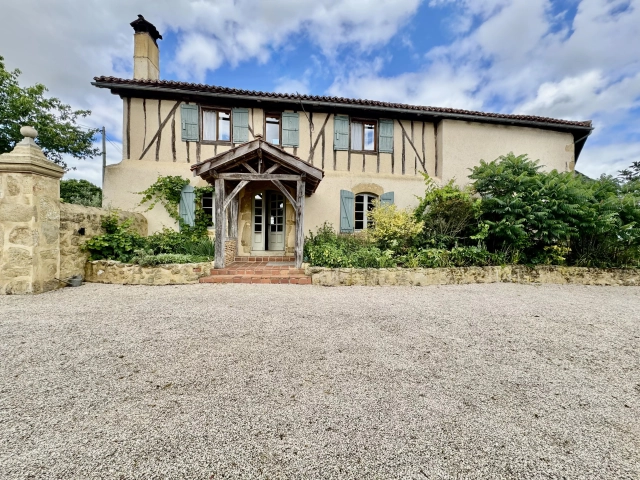 Character property with main house and three holiday cottages near Marciac for sale for 890,000&euro; in Gers, Midi-Pyrénées