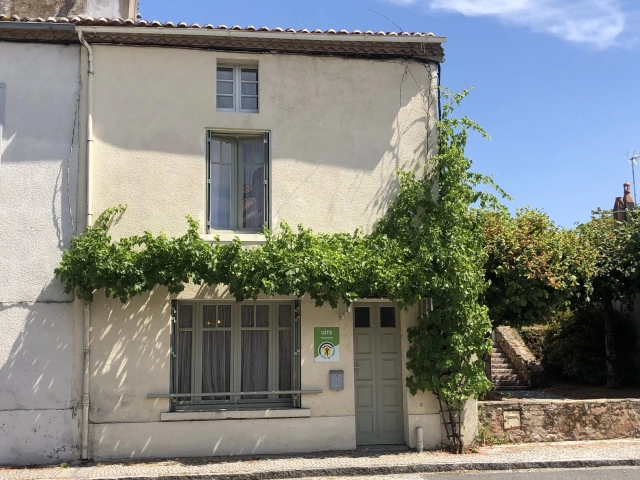 Village house, well renovated, investment opportunity for sale for 119,000&euro; in Charente, Poitou-Charentes
