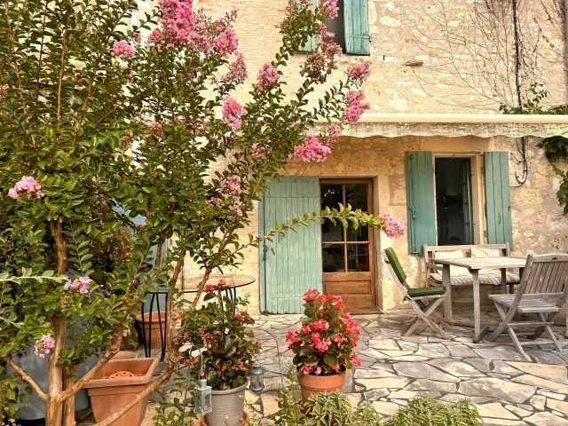 Charming Stone Cottage Near Duras for sale for 178,200&euro; in Lot-et-Garonne, Aquitaine