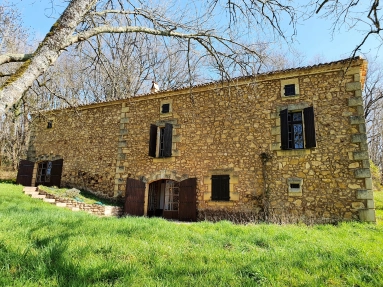 3 Bedroom(s) - 1 Bathroom(s) - 48,070m² land for sale in Lot-et-Garonne, Aquitaine, France - FrenchPropertyPortal.com Pretty stone house with Palladian villa for sale for 585,000€ in Lot-et-Garonne, Aquitaine