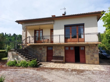 5 bedroomed house close to amenities for sale for 129,600&euro; in Tarn-et-Garonne, Midi-Pyrénées
