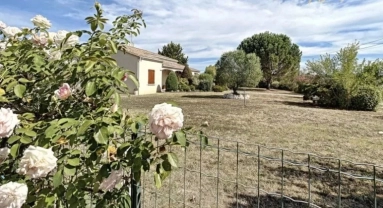 3 Bedroom(s) - 2 Bathroom(s) - 2,500m² land for sale in Lot-et-Garonne, Aquitaine, France - FrenchPropertyPortal.com Modern 3 bedroom home with garden and swimming pool for sale for 267,500€ in Lot-et-Garonne, Aquitaine