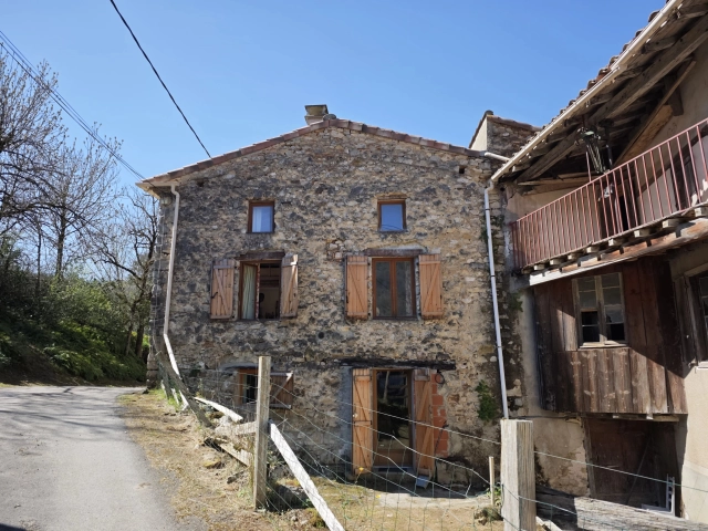 Perfect holiday Hideaway – small but perfectly formed! for sale for 125,000&euro; in Aude, Languedoc-Roussillon