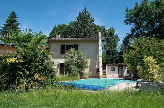 High quality detached house with a pool in magnificent private grounds for sale for 390,000&euro; in Ariège, Midi-Pyrénées