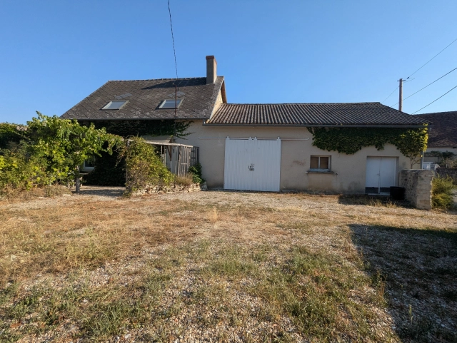 Delightful character property just 6km from amenities for sale for 125,000&euro; in Indre, Centre
