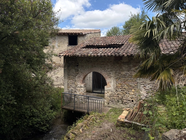 2 Bathroom(s) - 0 m² land for sale in Aude, Languedoc-Roussillon, France - FrenchPropertyPortal.com Exceptional renovation project in canal-side setting. for sale for 82,500€ in Aude, Languedoc-Roussillon