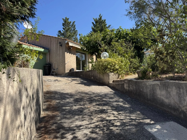 Rousset – Single-storey 5-room house for sale for sale for 499,000&euro; in Bouches-du-Rhône, Provence-Alpes-Côte-d'Azur