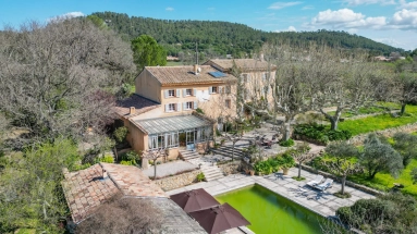 4 Bedroom(s) - 4 Bathroom(s) - 1,600m² land for sale in Var, Provence-Alpes-Côte-d\'Azur, France - FrenchPropertyPortal.com 18th-Century Stone Country House – Heart of the Var for sale for 2,000,000€ in Var, Provence-Alpes-Côte-d\'Azur