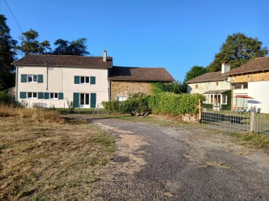 Superb collection of dwellings and outbuildings on 2.8 Hectares with river access for sale for 299,820&euro; in Haute-Vienne, Limousin