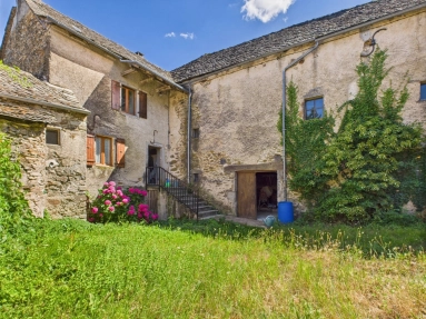 Charming Stone House with Garden, Views and Huge Potential for sale for 172,800&euro; in Aveyron, Midi-Pyrénées