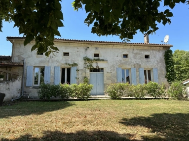 Beautiful Charentaise Stone House with Guest Cottage and Pool for sale for 565,000&euro; in Charente, Poitou-Charentes