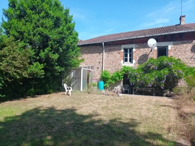 3 Bedroom(s) - 3 Bathroom(s) - 389m² land for sale in Charente, Poitou-Charentes, France - FrenchPropertyPortal.com Charming Village Home with Endless Potential! for sale for 85,000€ in Charente, Poitou-Charentes