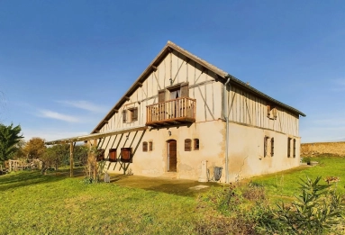 Charming Renovated Country House with Pool and Large Plot – Near Marciac for sale for 349,800&euro; in Gers, Midi-Pyrénées