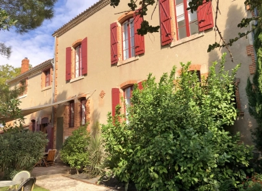 5 Bedroom(s) - 6 Bathroom(s) - 1,035m² land for sale in Aude, Languedoc-Roussillon, France - FrenchPropertyPortal.com Castelnau d'Aude - Beautifully presented family house in heart of quiet village for sale for 730,000€ in Aude, Languedoc-Roussillon