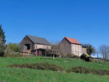 Farm with nearly 60 acres of land for sale for 310,300&euro; in Tarn, Midi-Pyrénées
