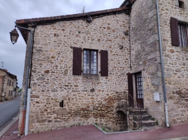 Village house with a separate flat and building plot for sale for 93,500&euro; in Dordogne, Aquitaine