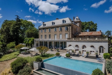 Grandiose 19th Century estate on private parkland for sale for 2,950,000&euro; in Aude, Languedoc-Roussillon