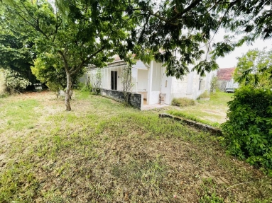 Bungalow - BARBEZIEUX for sale for 127,000&euro; in Charente, Poitou-Charentes