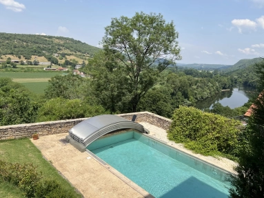 Secteur Lot Valley: Superb château with amazing views over the river Lot for sale for 899,000&euro; in Aveyron, Midi-Pyrénées