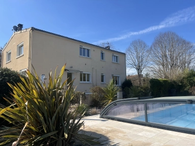 Large  detached home with garden and heated pool for sale for 299,000&euro; in Ariège, Midi-Pyrénées