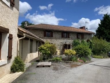2 Superb Character Properties, Pool and Stunning Gardens for sale for 449,950&euro; in Charente, Poitou-Charentes