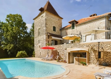5 Bedroom(s) - 4 Bathroom(s) - 13,047m² land for sale in Lot-et-Garonne, Aquitaine, France - FrenchPropertyPortal.com Superb stone property with swimming pool for sale for 713,000€ in Lot-et-Garonne, Aquitaine