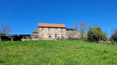 Farm with nearly 9 acres of land and possibilty to buy more for sale for 205,200&euro; in Tarn, Midi-Pyrénées