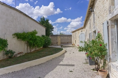 Charming Stone House with Three Bedrooms and Two Bathrooms for sale for 267,500&euro; in Charente, Poitou-Charentes