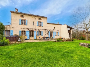 House for Sale in a Quiet Location Near Monestiés – Property with 5,000 m² of Land, No Close Neighbours for sale for 249,000&euro; in Tarn, Midi-Pyrénées