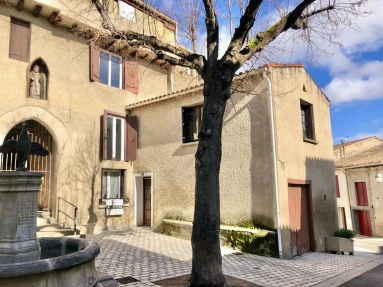 Medieval property at the heart of a pretty village for sale for 55,000&euro; in Aude, Languedoc-Roussillon