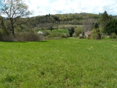 Super plot of land with views and walking distance to town for sale for 40,000€ in Dordogne, Aquitaine