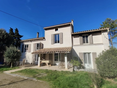Charming stone farmhouse with guest accommodation, 17 hectares and exceptional privacy for sale for 595,000&euro; in Aude, Languedoc-Roussillon