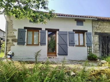 617m² land for sale in Haute-Vienne, Limousin, France - FrenchPropertyPortal.com A charming cottage to renovate internally to your choice for sale for 39,995€ in Haute-Vienne, Limousin