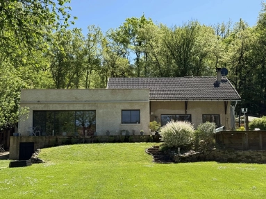 Riverside Retreat with Stunning Views for sale for 340,000&euro; in Tarn, Midi-Pyrénées