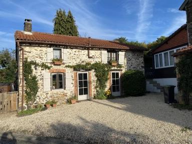 4 Bedroom(s) - 3 Bathroom(s) - 1,720m² land for sale in Haute-Vienne, Limousin, France - FrenchPropertyPortal.com Two houses in a lovely hamlet of Bussière Poitevine with income potential for sale for 178,200€ in Haute-Vienne, Limousin