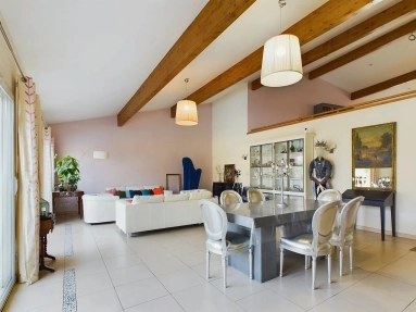 4 Bedroom(s) - 2 Bathroom(s) - 625m² land for sale in Lot-et-Garonne, Aquitaine, France - FrenchPropertyPortal.com Lovely Townhouse, 10 Minutes from Nerac for sale for 316,000€ in Lot-et-Garonne, Aquitaine