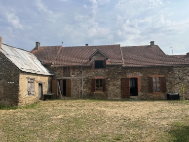 Pretty hamlet house in tranquil location for sale for 99,000&euro; in Indre, Centre