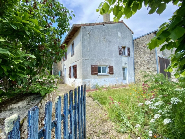 Cute hamlet house, ideal for second home or rental for sale for 79,200&euro; in Haute-Vienne, Limousin