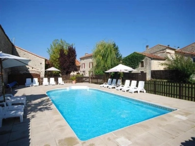 Handsome house close to two popular towns for sale for 129,500€ in Charente, Poitou-Charentes